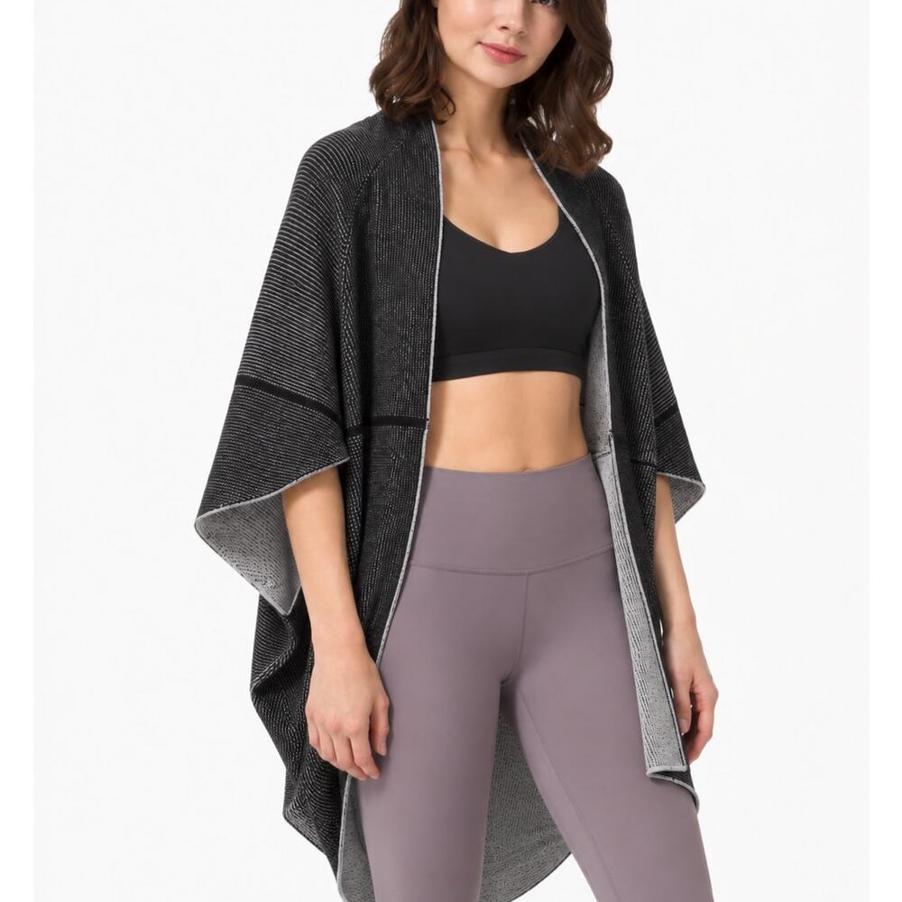 Lululemon Merino Wool Exaltation Wrap Reversible Poncho Cardigan Gray One Size